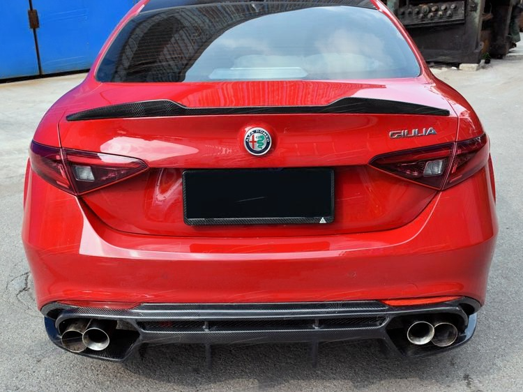 TD Style carbon fiber Rear diffuser