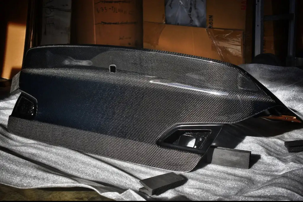 G37 Coupe Carbon fiber trunk with Duck bill