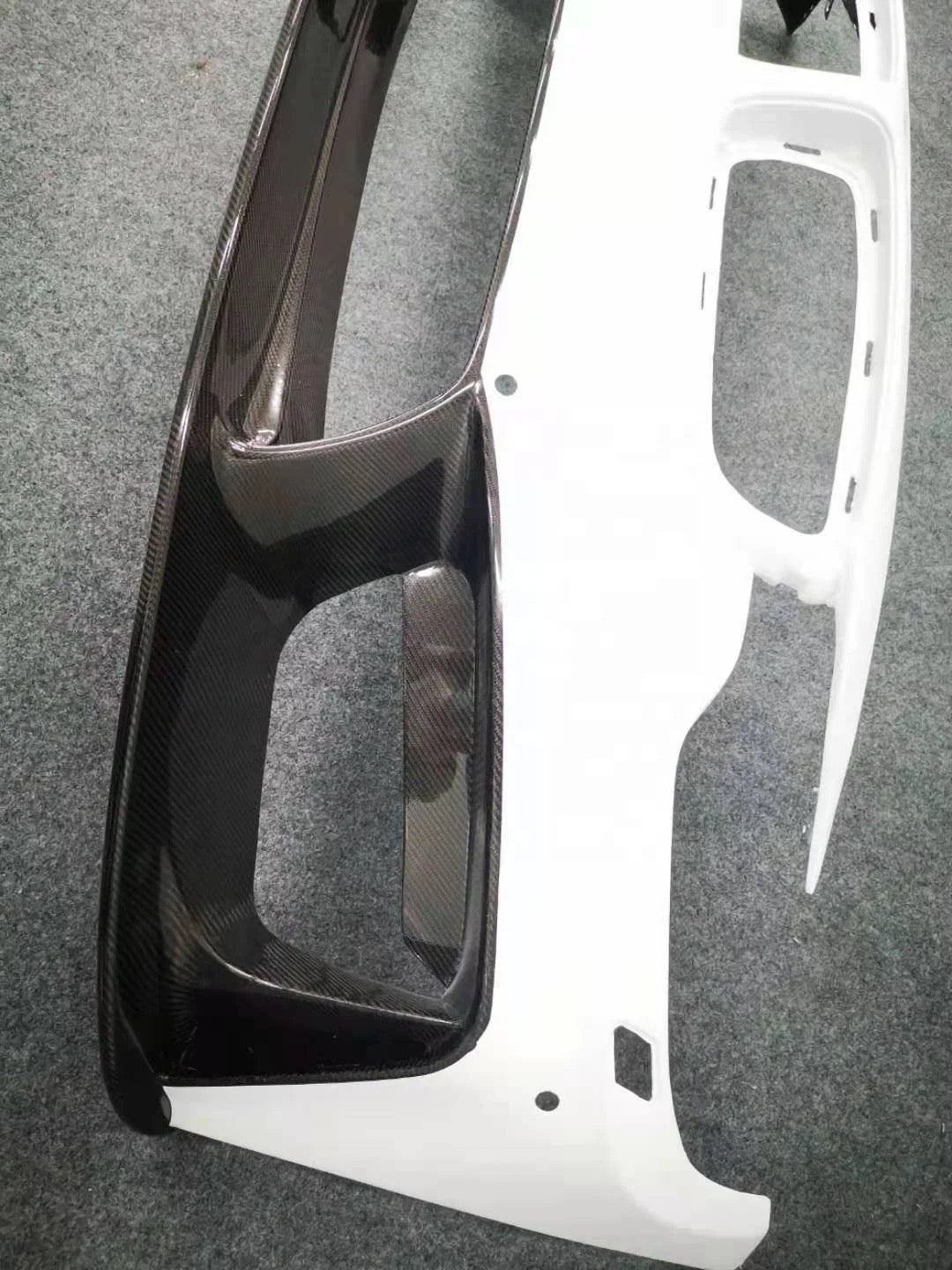 F8X Half Carbon Front Bumper